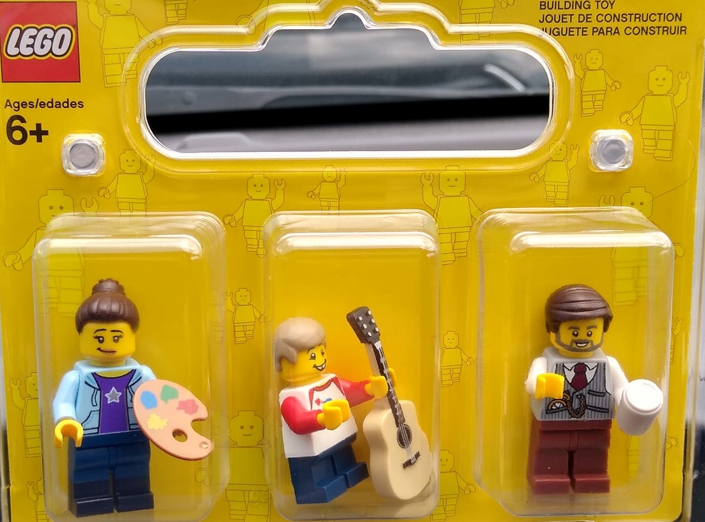 Lego family (2)-1.jpg